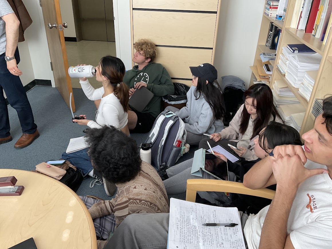 Photo of a crowded office